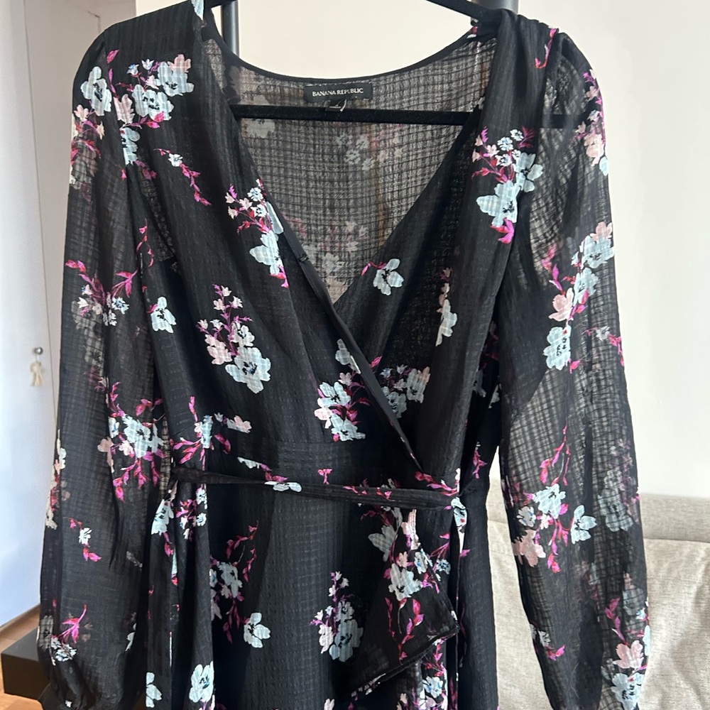 Floral ruffle wrap dress